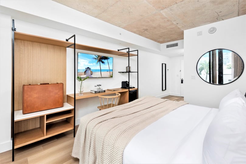 Balcony Room 1 