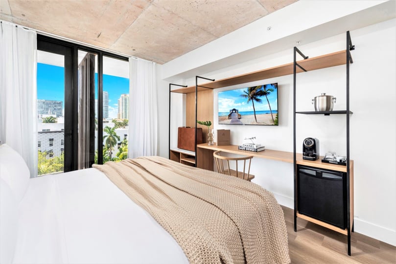 Balcony Room 3